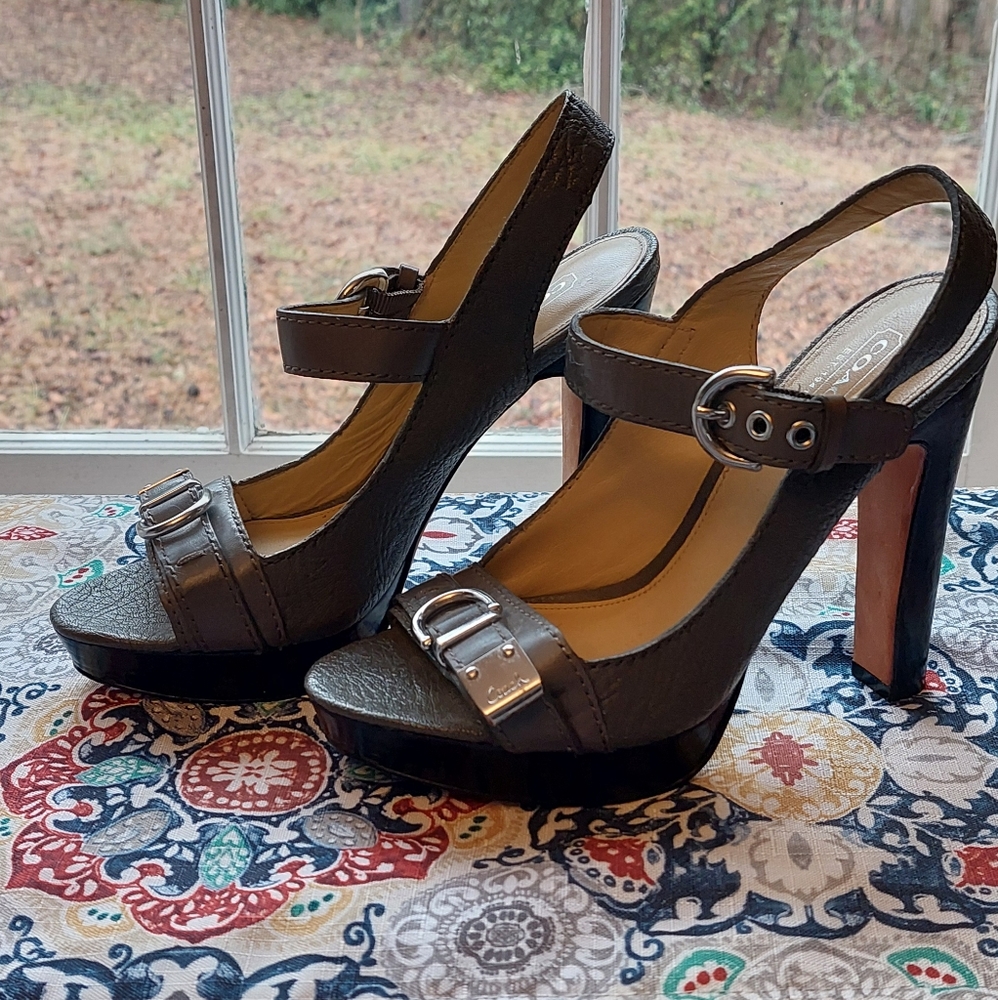 Coach heels sz 7